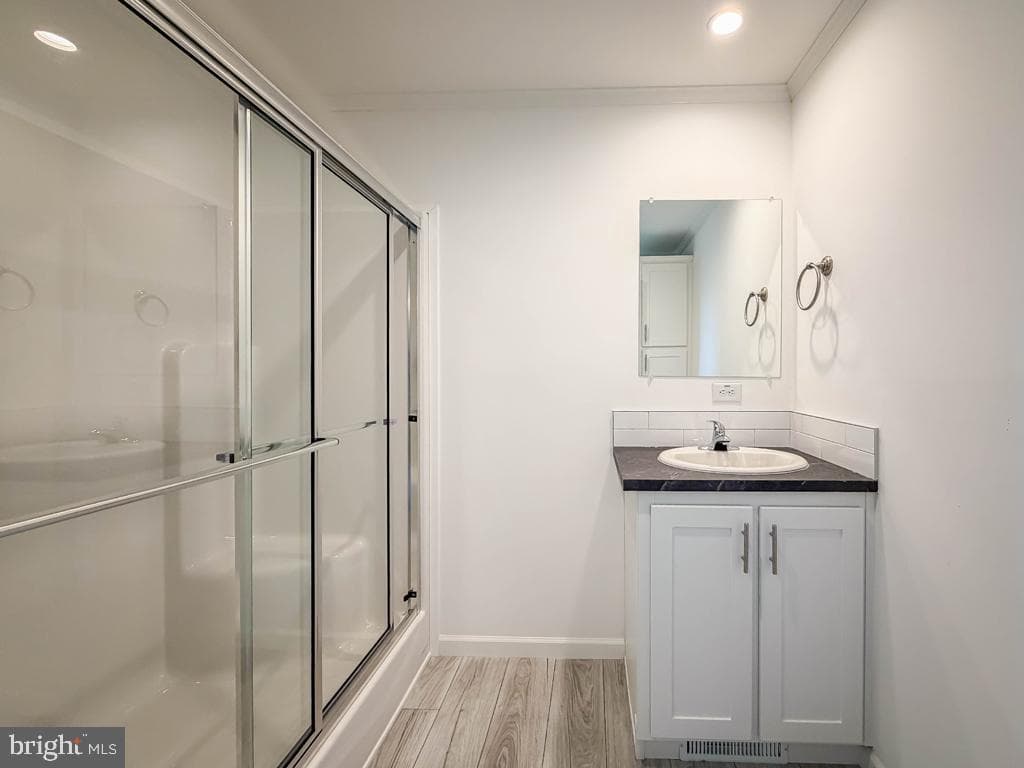 209 Johnson Drive photo 17