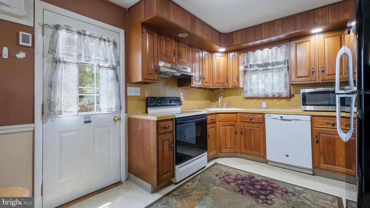 526 Durham Road photo 14