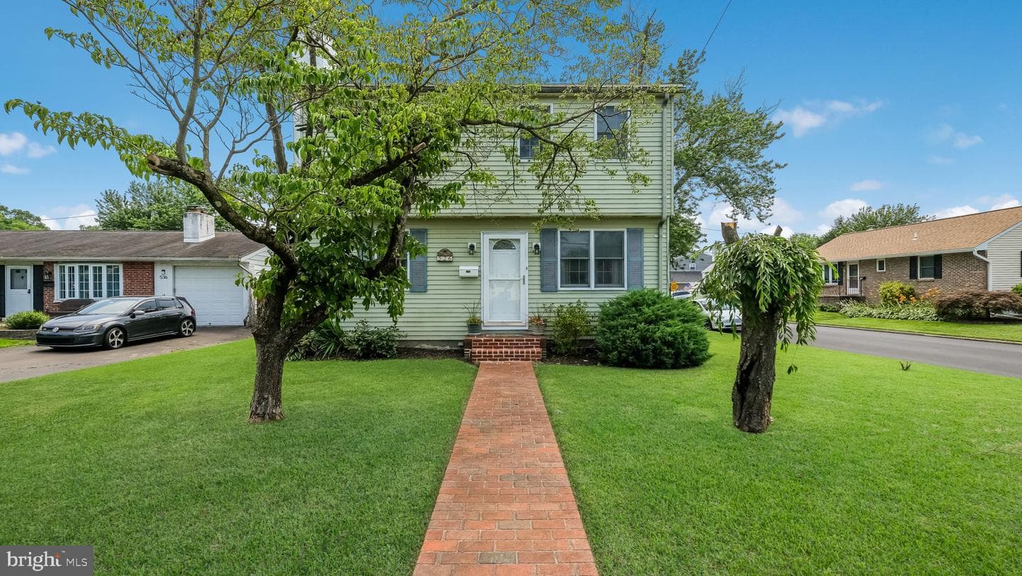 526 Durham Road photo 4