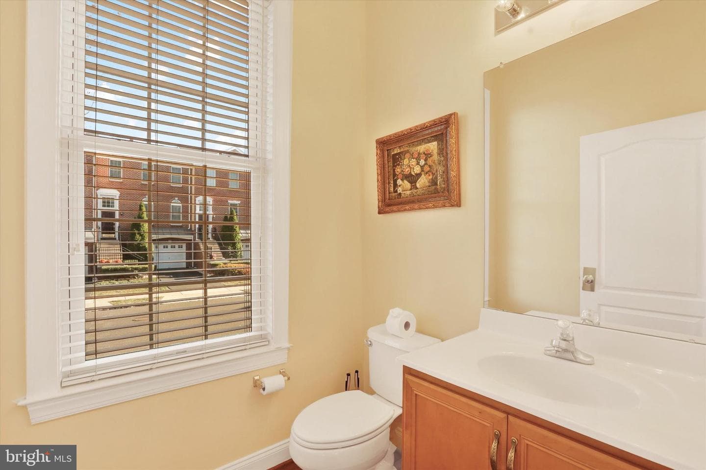 3040 Dorchester Street E photo 32