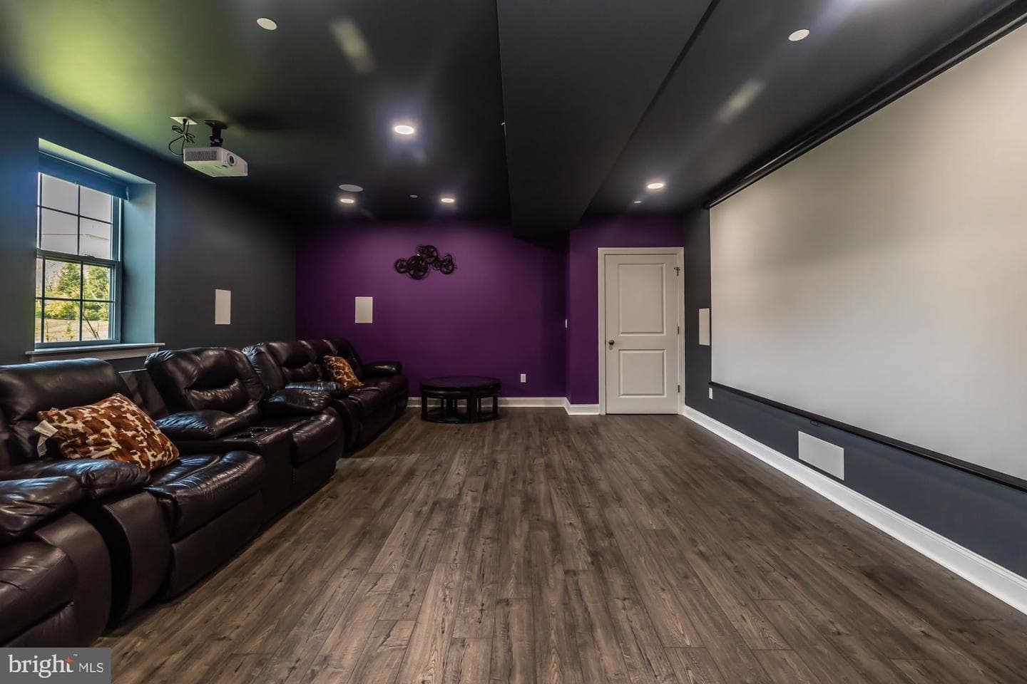 1361 Memorial Drive photo 37