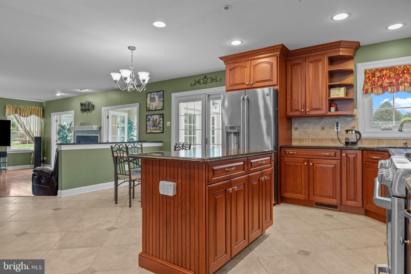 20 Cathleen Drive photo 13