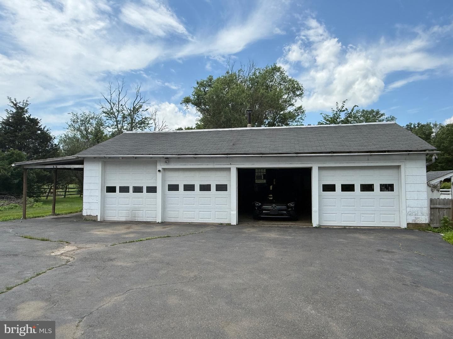 732 Allentown Road photo 2