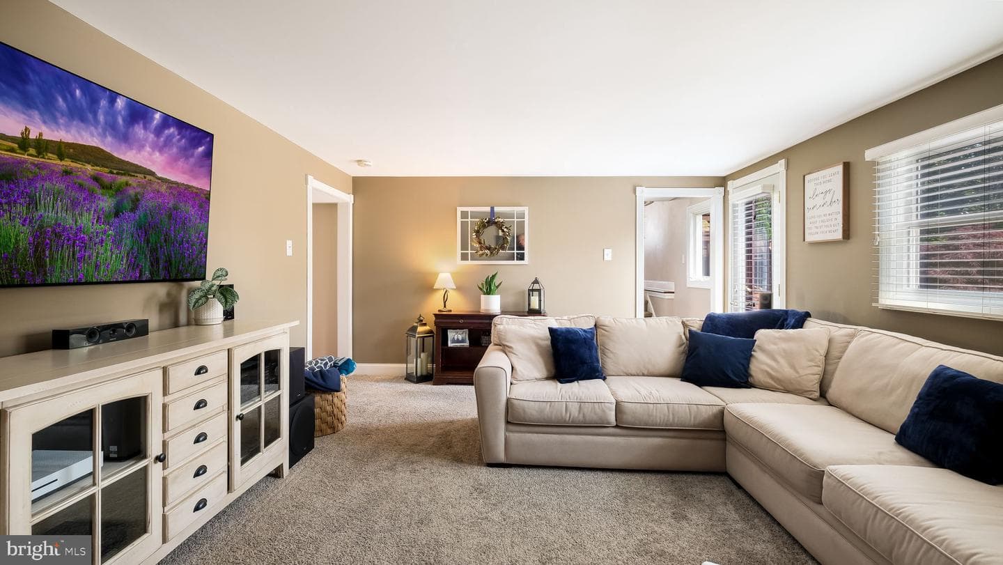 275 Magnolia Road photo 13