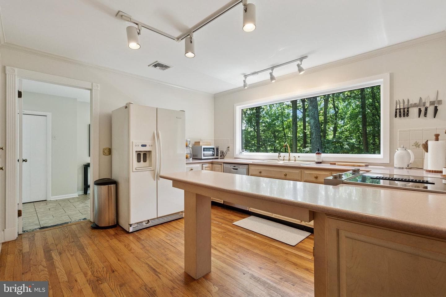 5653 Private Drive photo 8