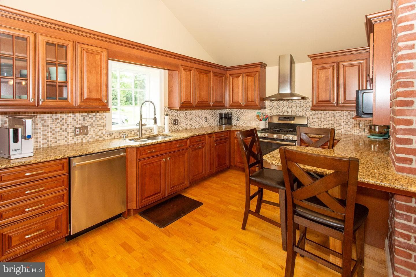 529 Keystone Drive photo 3