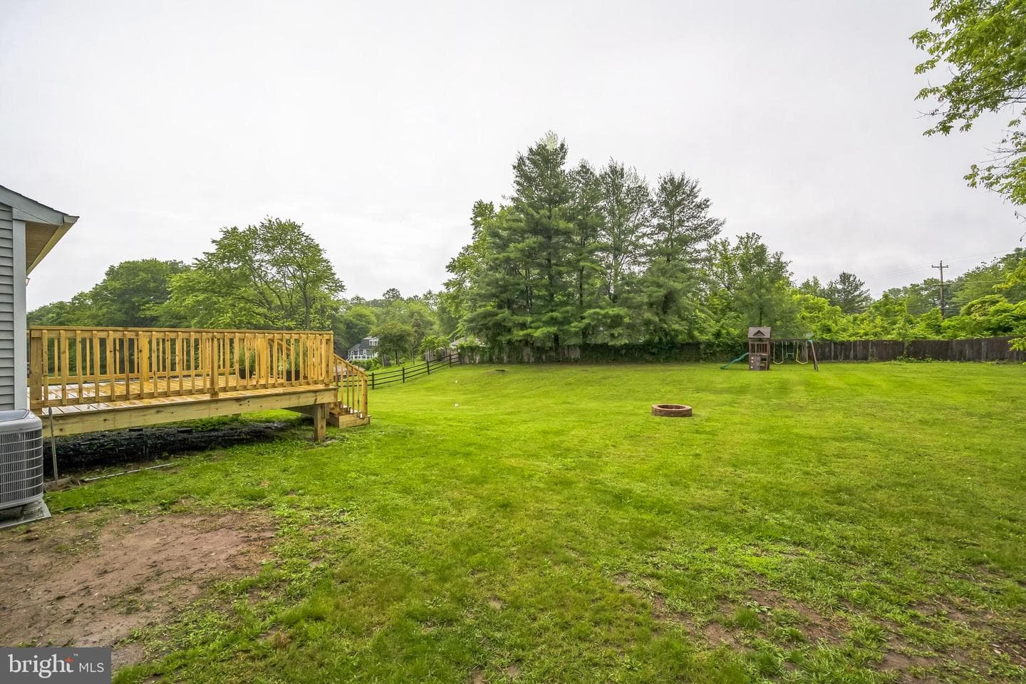 8 Cedar Lane photo 28