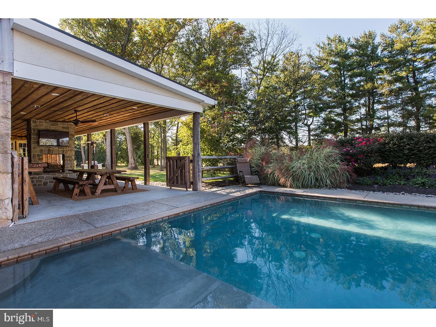 2103 Street Road photo 24