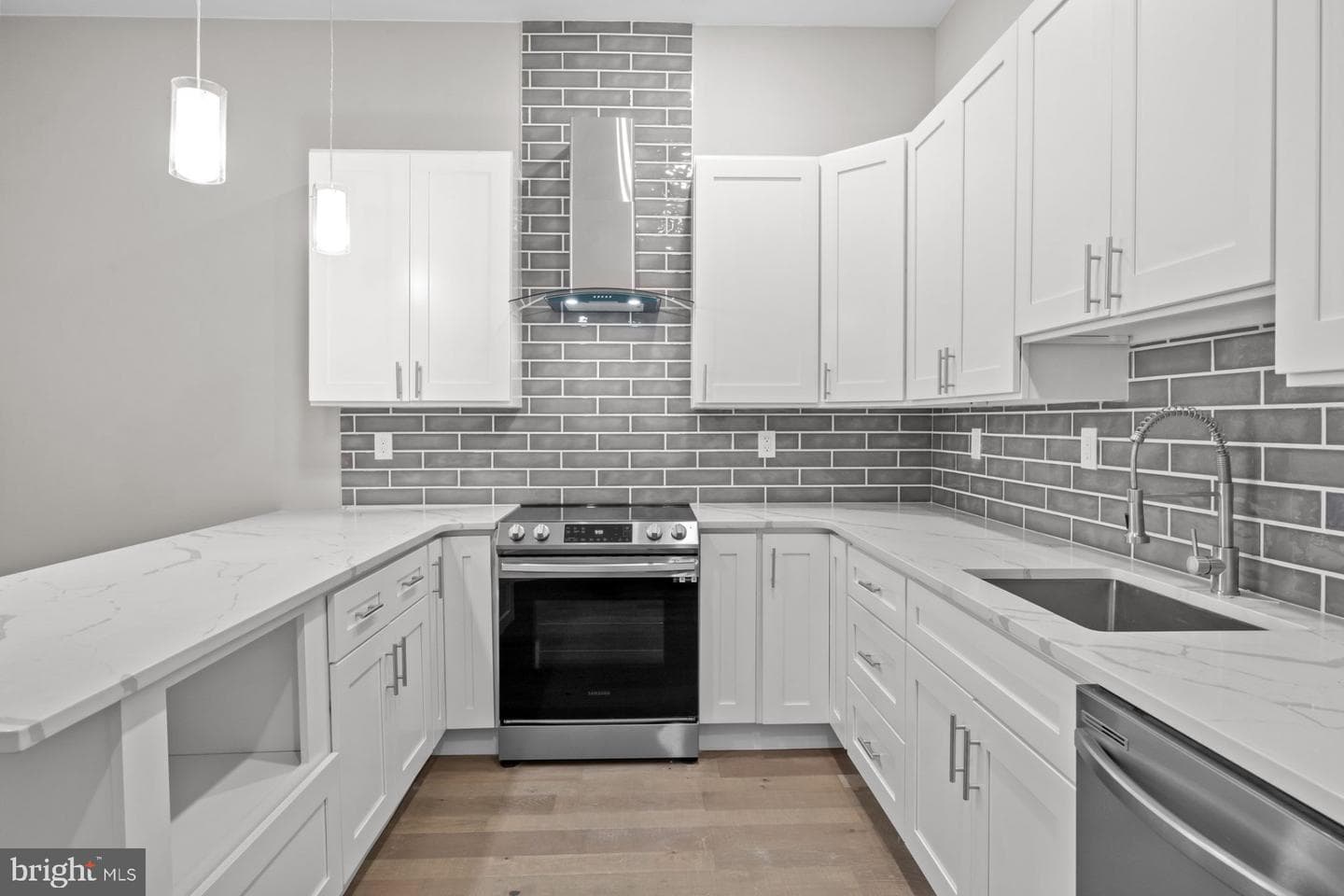 418 Jefferson Avenue #10 photo 5