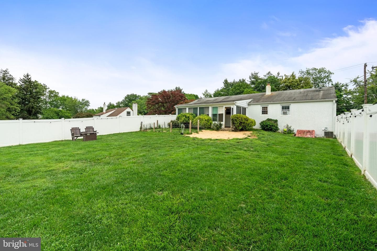 298 Davisville Road photo 30