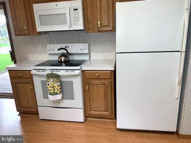 212 Dove Court photo 15