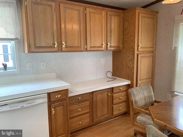 212 Dove Court photo 16