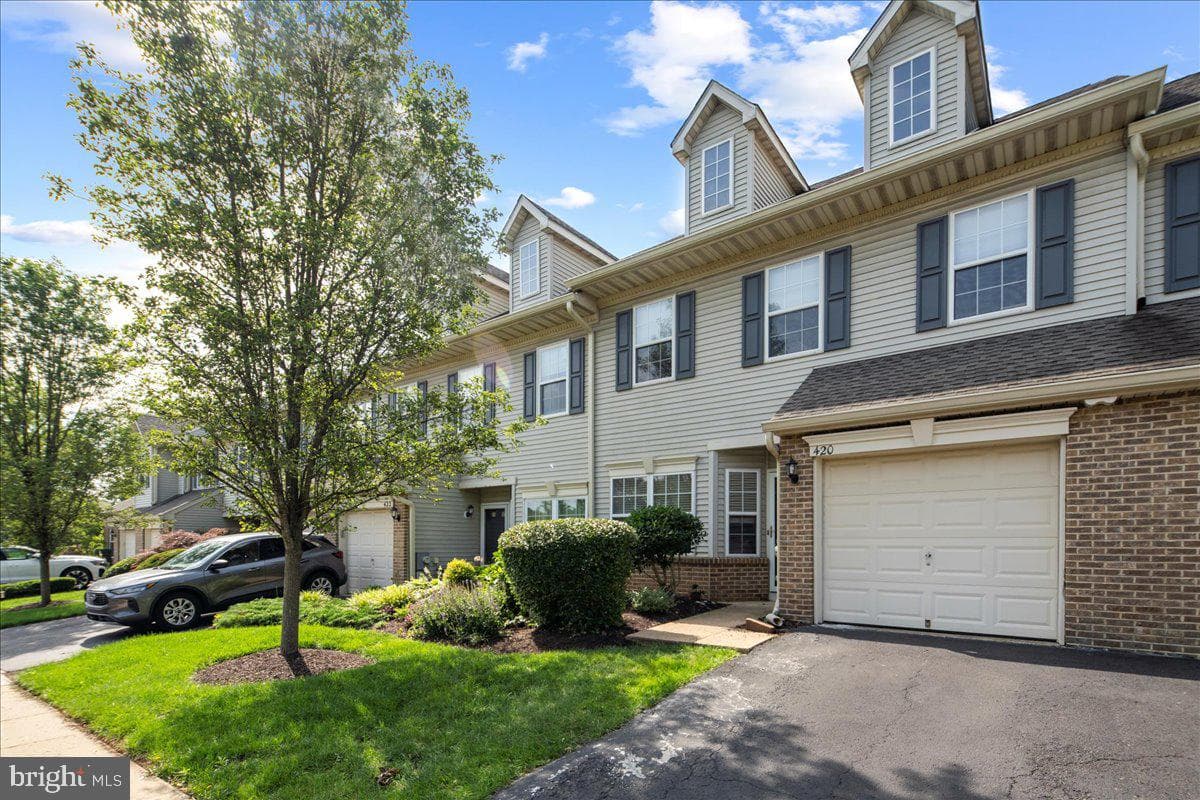 420 Fairview Way photo 20