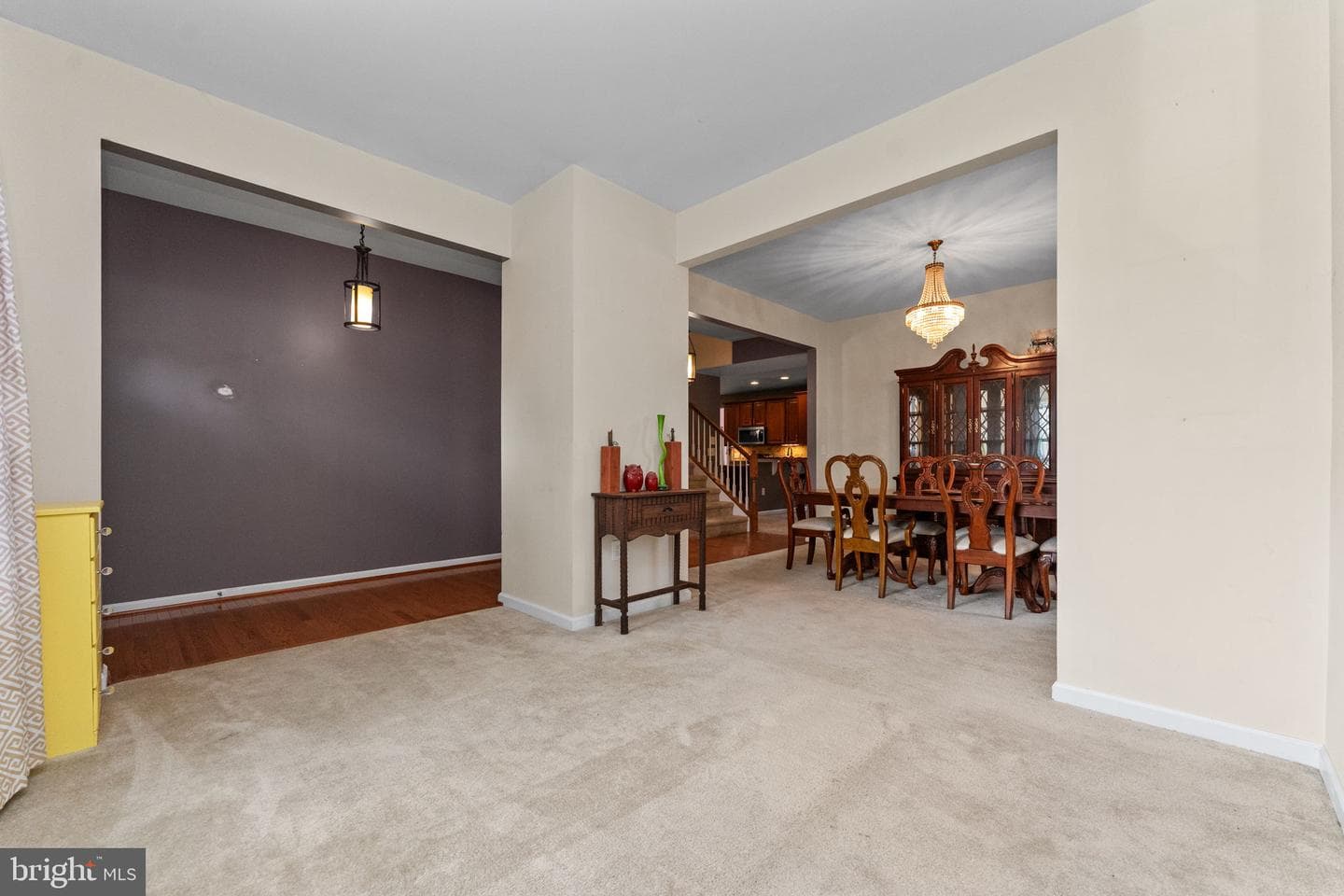 1057 Huntington Road photo 5