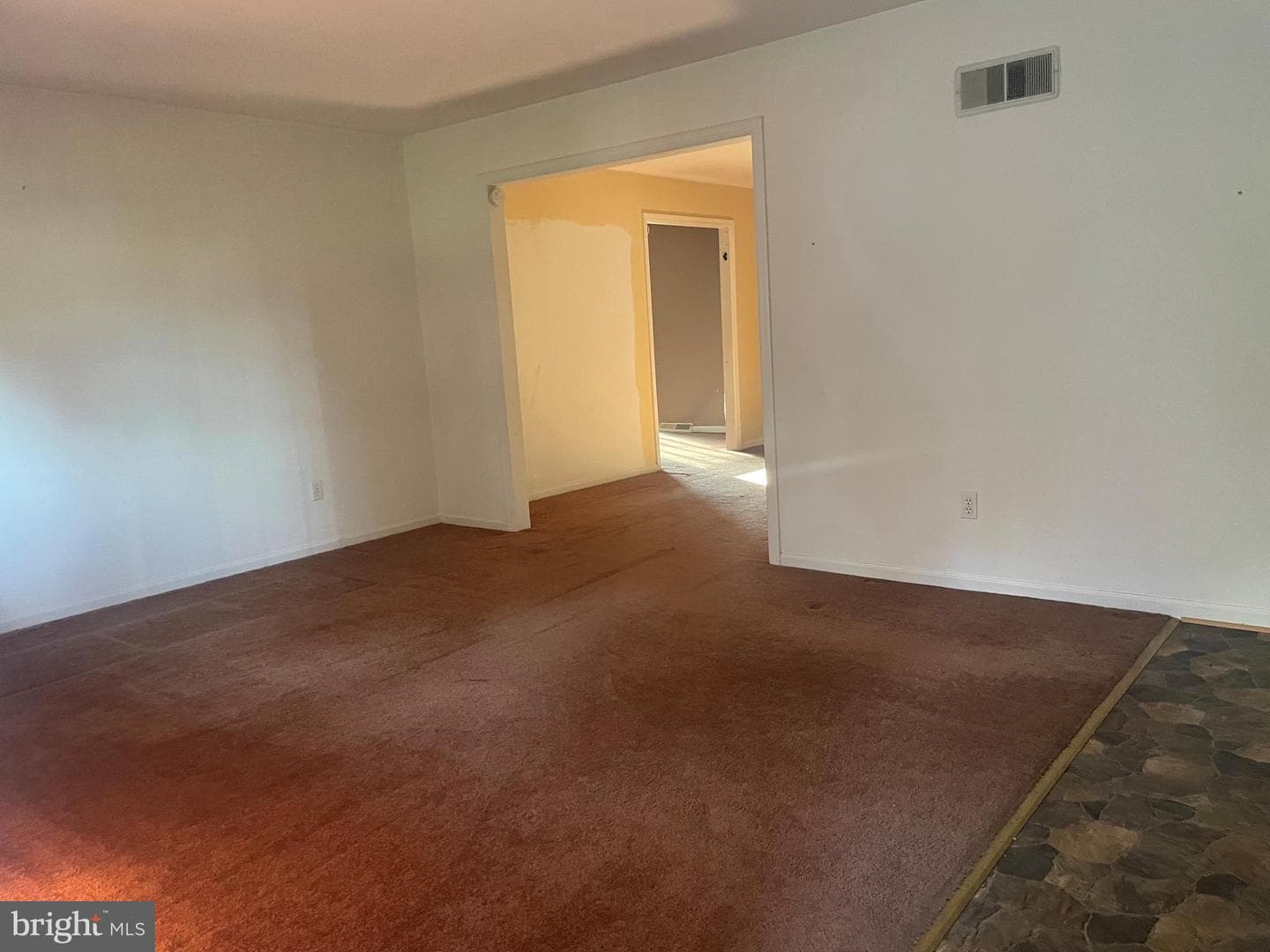 752 Gordon Drive photo 16