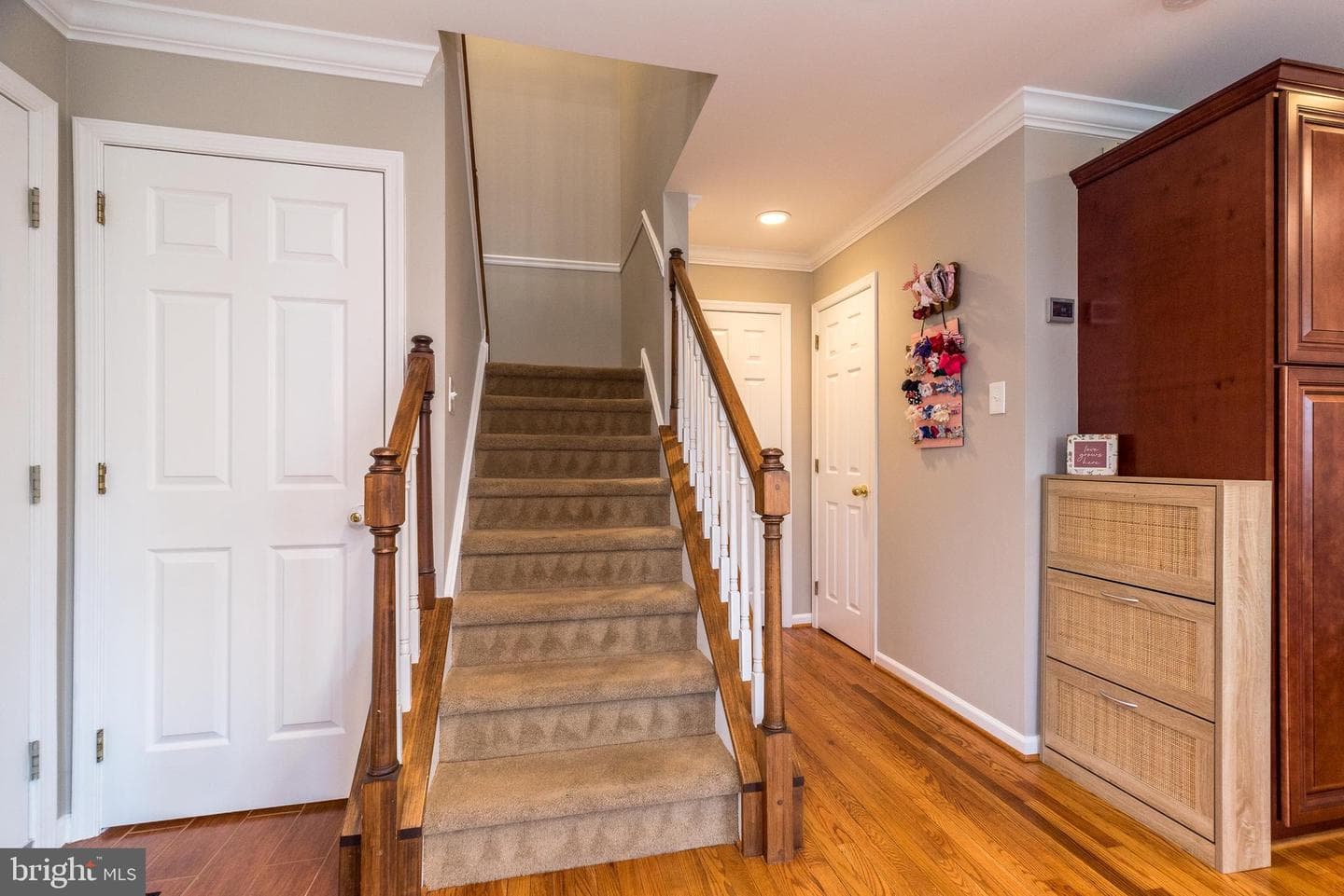 192 Stetson Drive photo 3