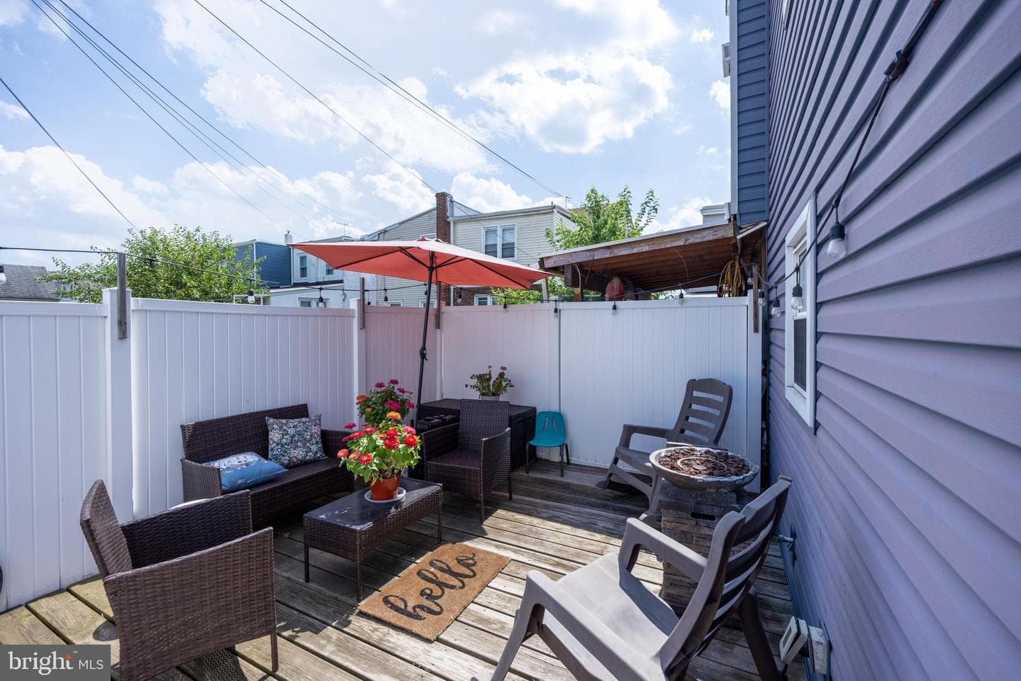 612 Pond Street photo 21