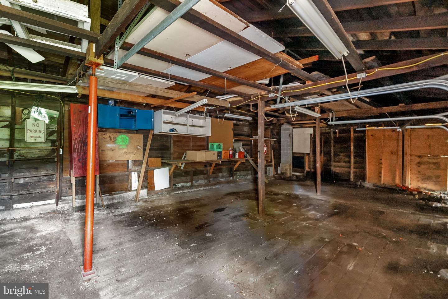 203 Robertson Avenue photo 31