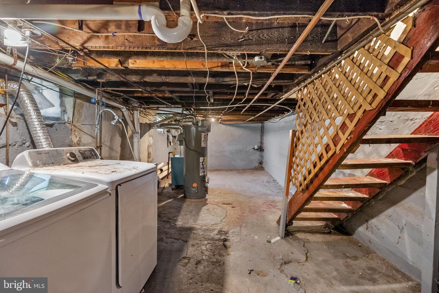 203 Robertson Avenue photo 32
