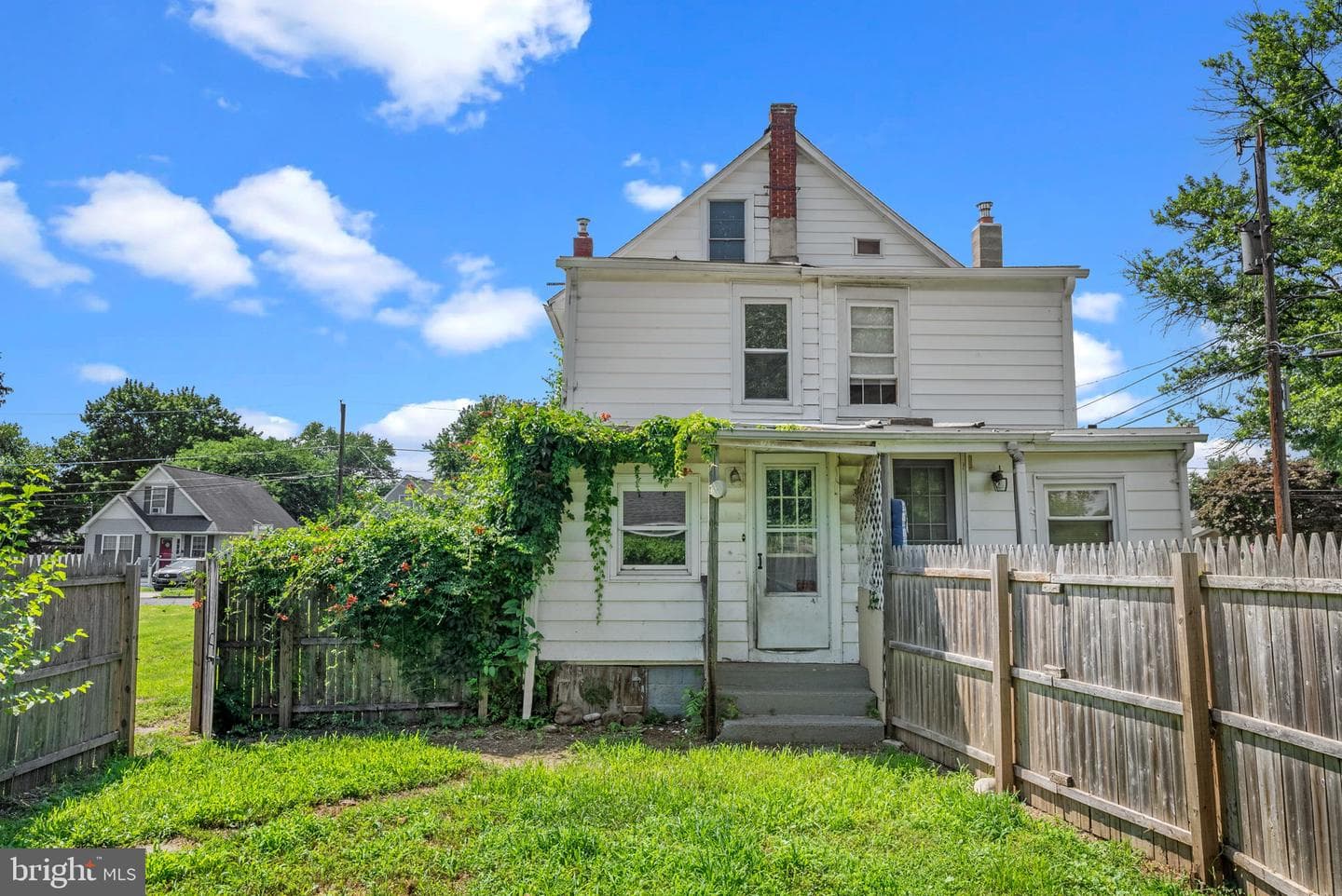 203 Robertson Avenue photo 6