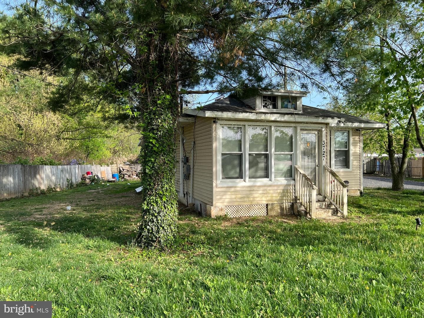 3727 Hulmeville Road photo 9