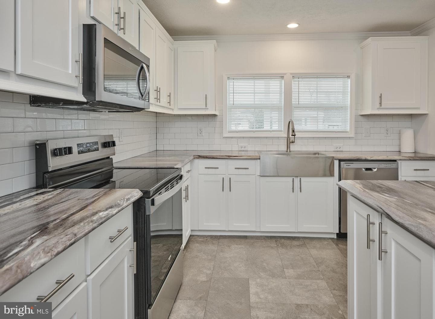 3034 Chandler Drive South photo 26