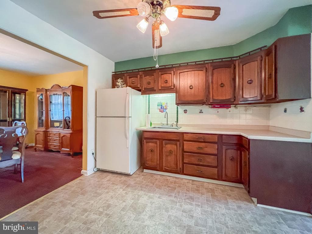 4546 Summit Lane photo 9