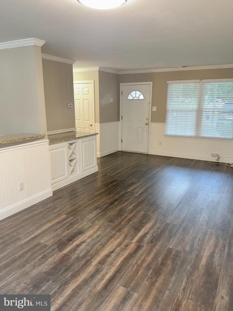 13 Everett Drive photo 4