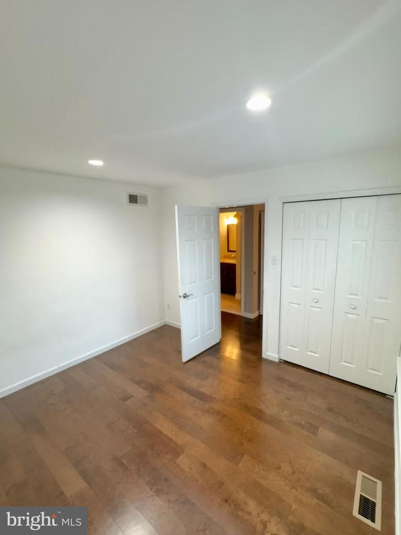 13 Everett Drive photo 8