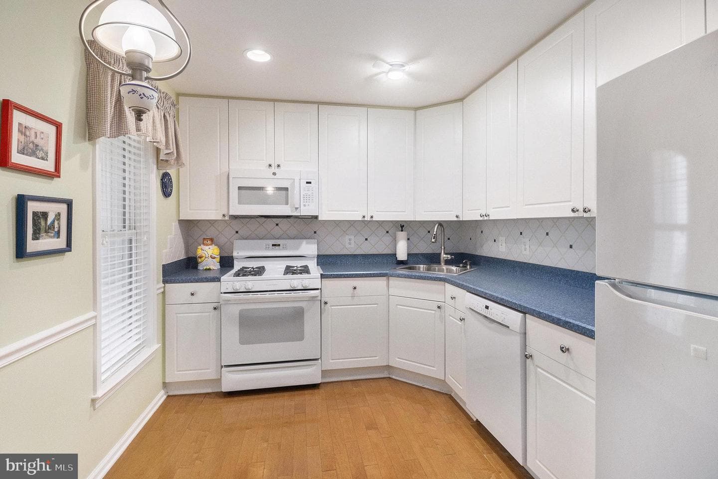 62 Ashley Drive photo 11