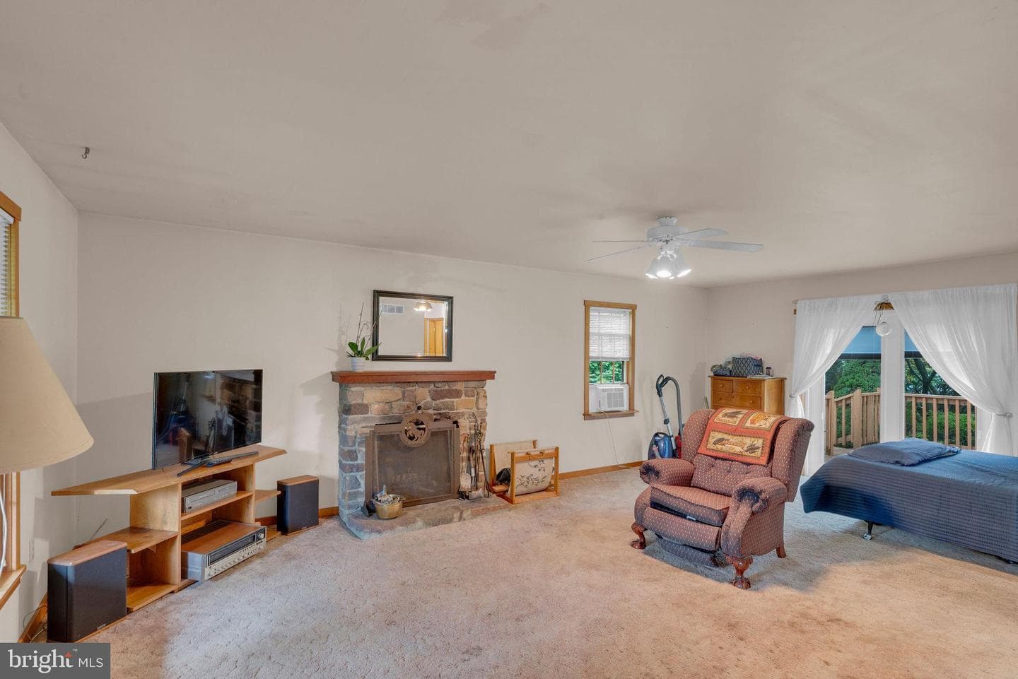6875 Tohickon Hill Rd photo 4