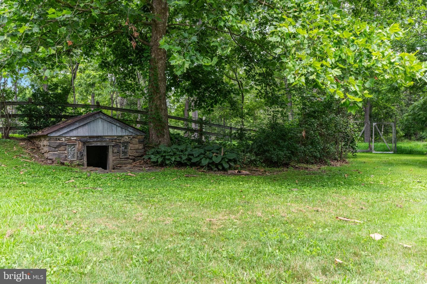 137 Callowhill Road photo 40
