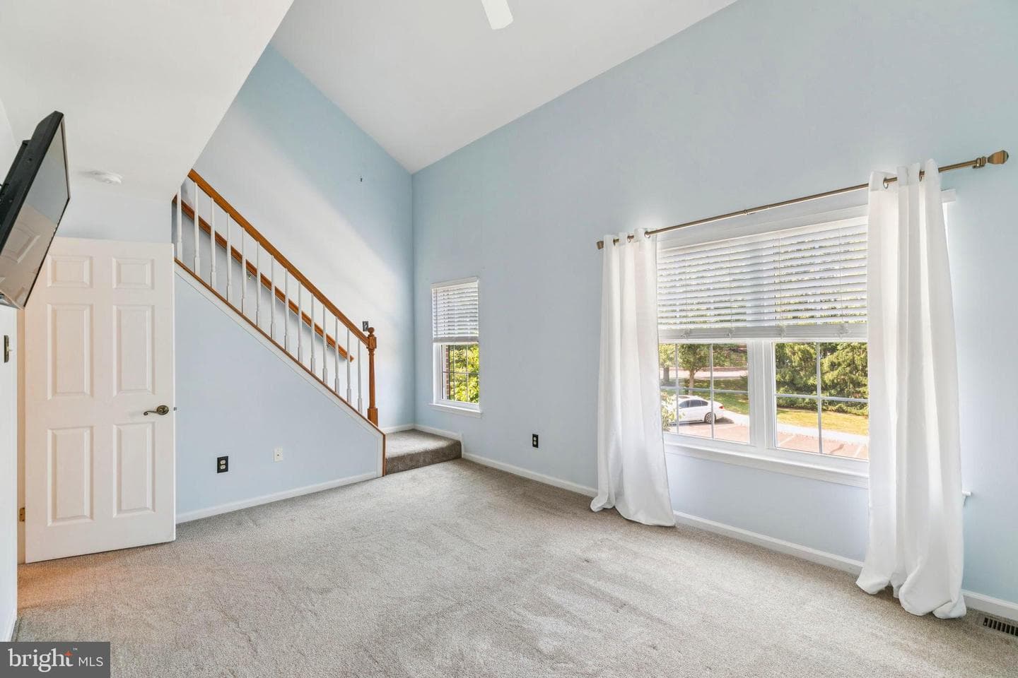 5531 Rinker Circle photo 11