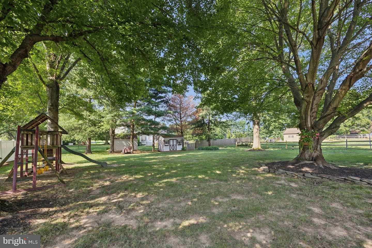 379 Glen Meadow Road photo 28