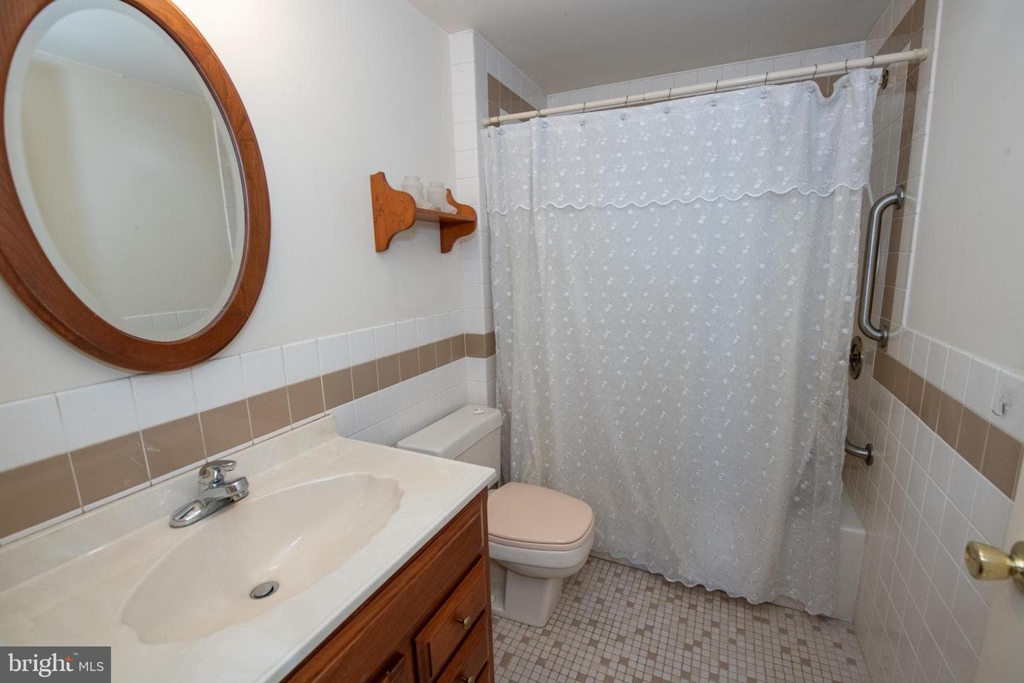 6220 N Radcliffe Street photo 39
