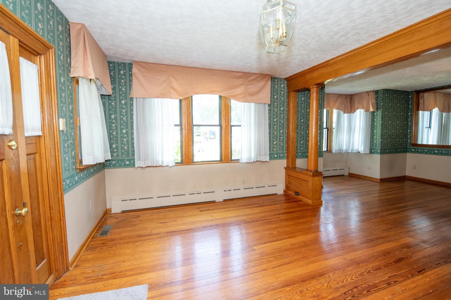 6220 N Radcliffe Street photo 6