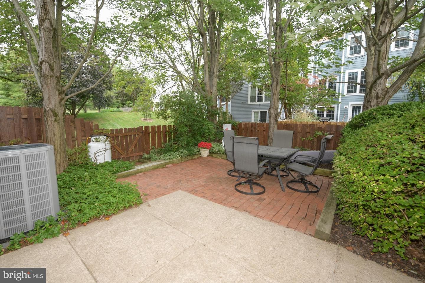 215 Rumford Court photo 42