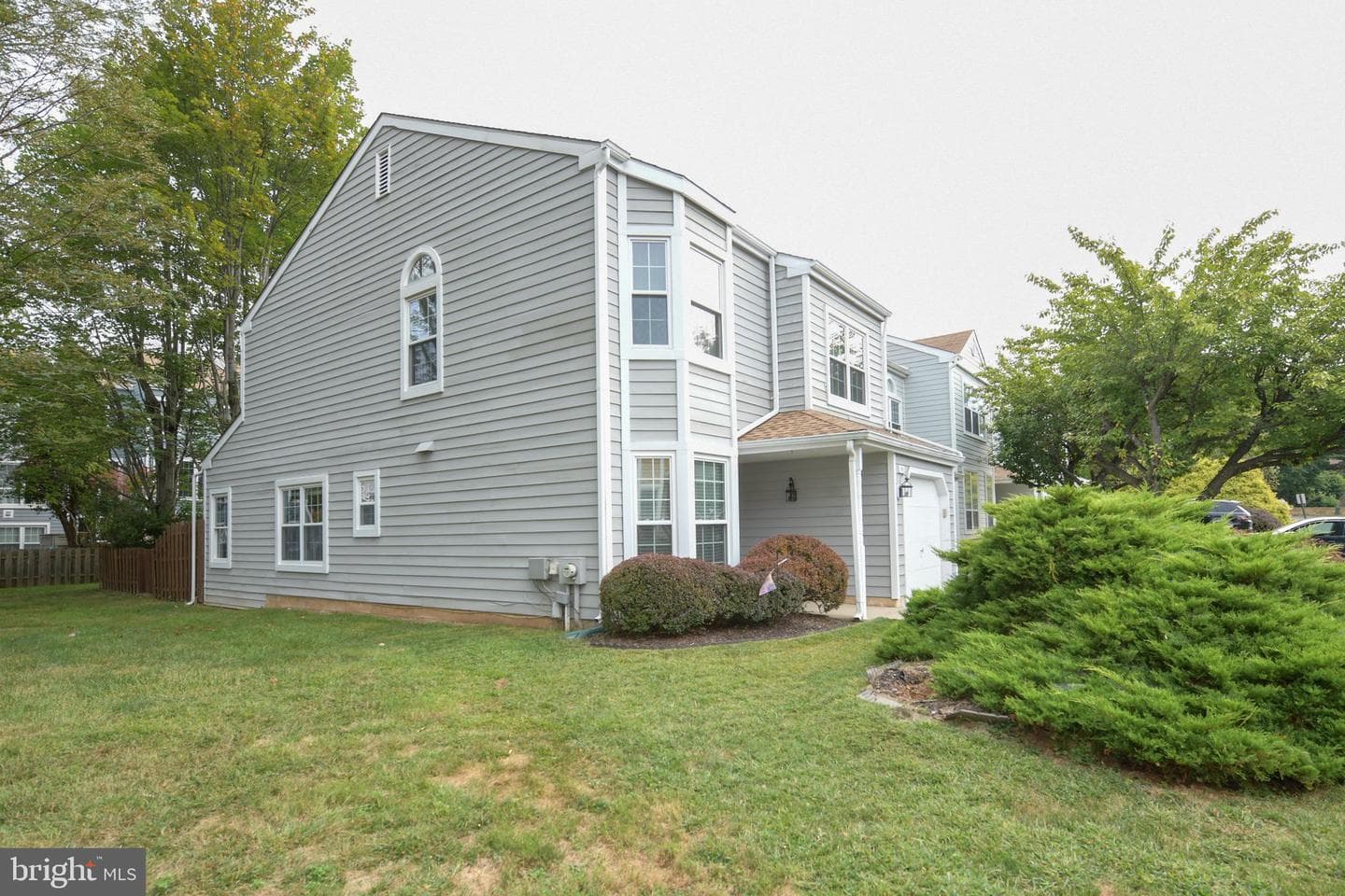 215 Rumford Court photo 50