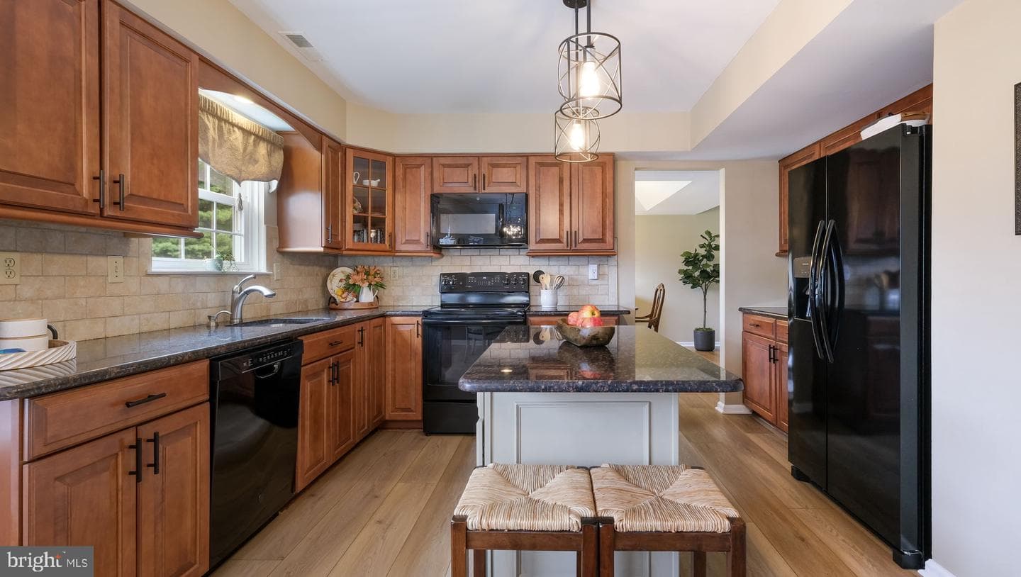 1482 Overlook Road photo 19