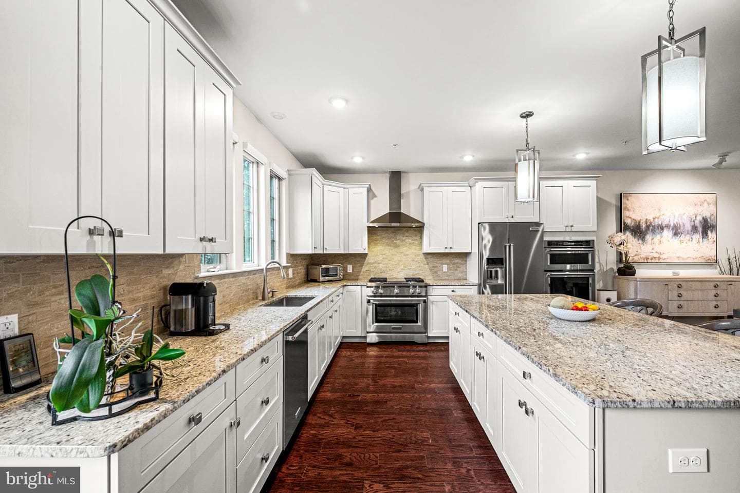 464 Rowan Street photo 10