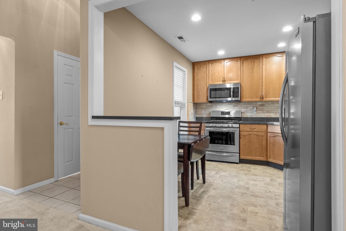 78 Ashley Drive photo 6