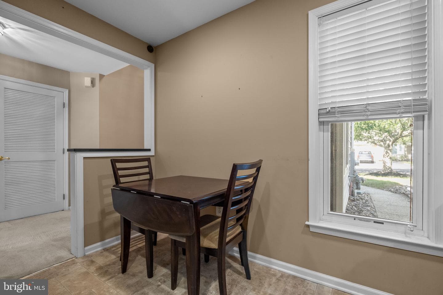 78 Ashley Drive photo 9