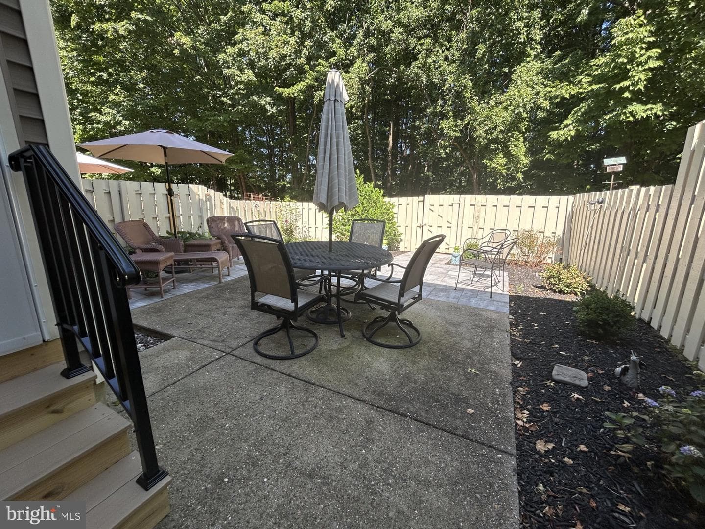 315 Rowantree Circle photo 16