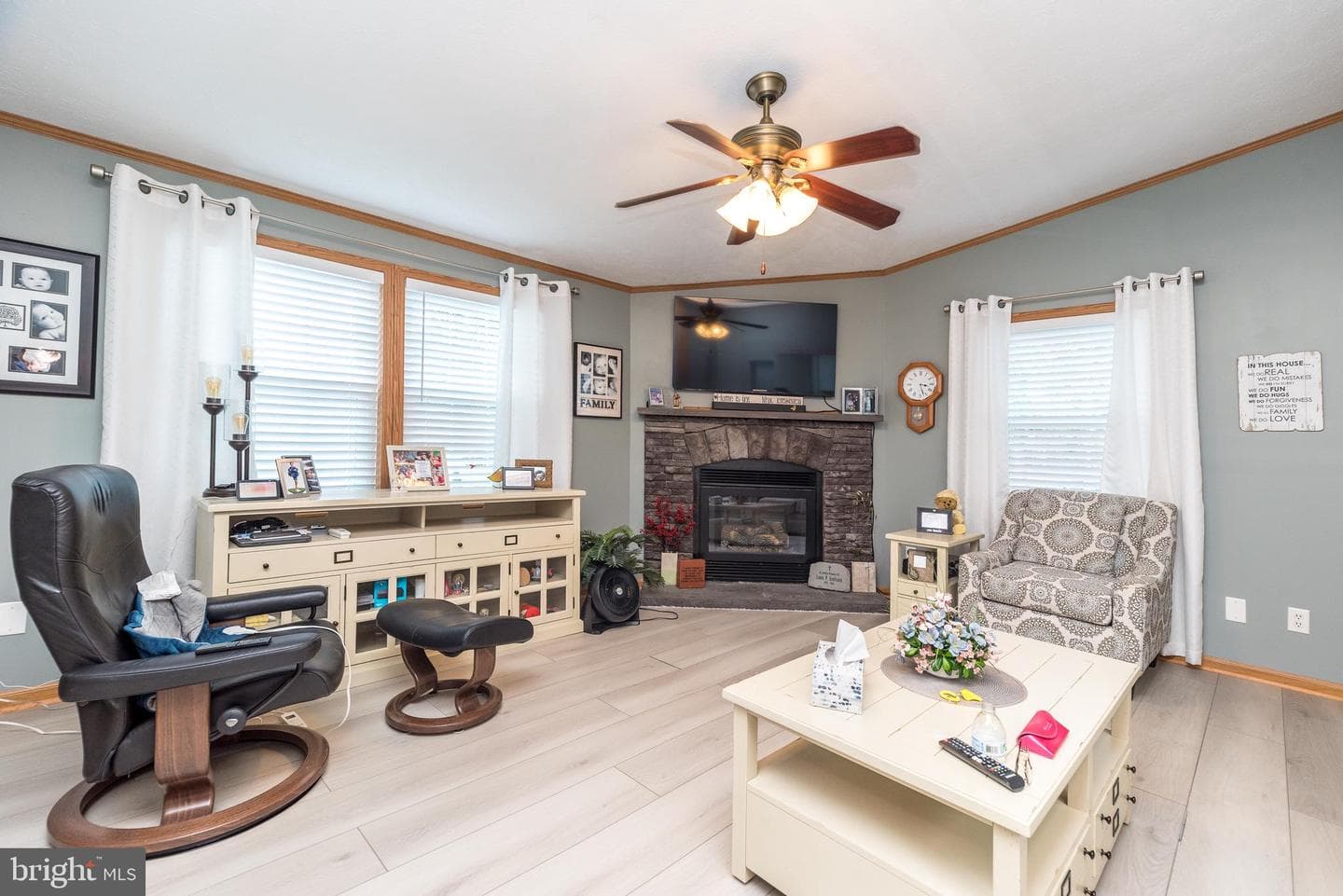 3000 Walnut Lane photo 24