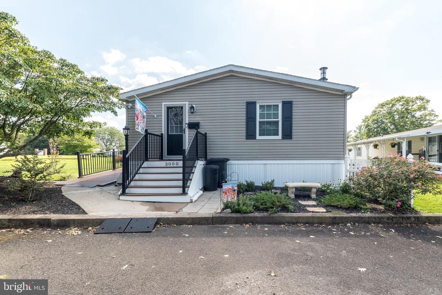 3000 Walnut Lane photo 4