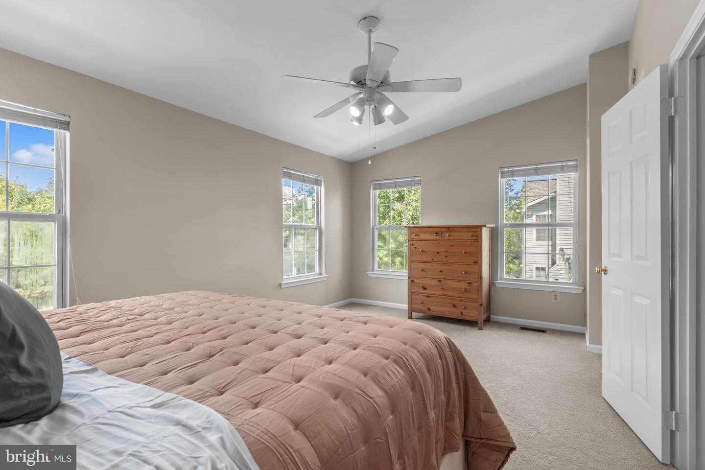 8106 Spruce Mill Drive photo 18