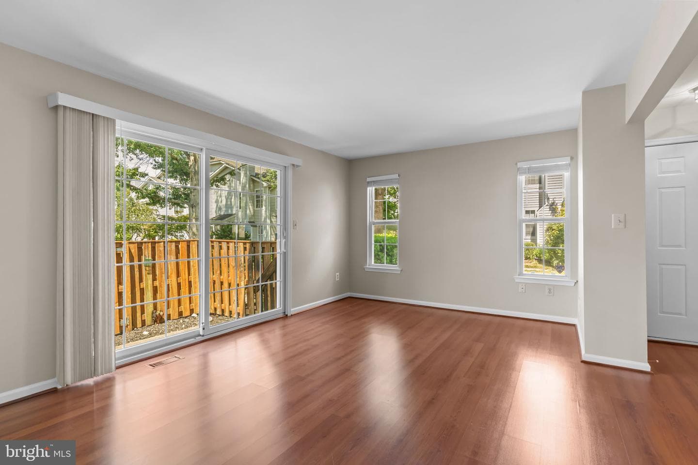 8106 Spruce Mill Drive photo 5