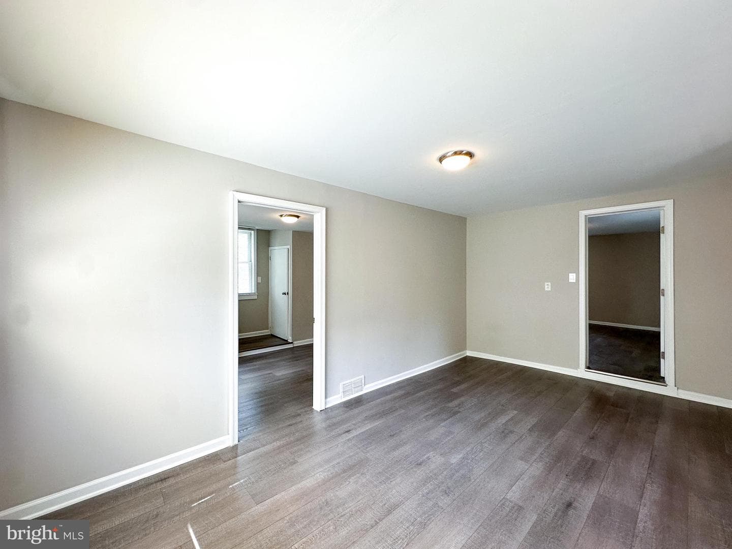 2191 Dunksferry Road photo 21