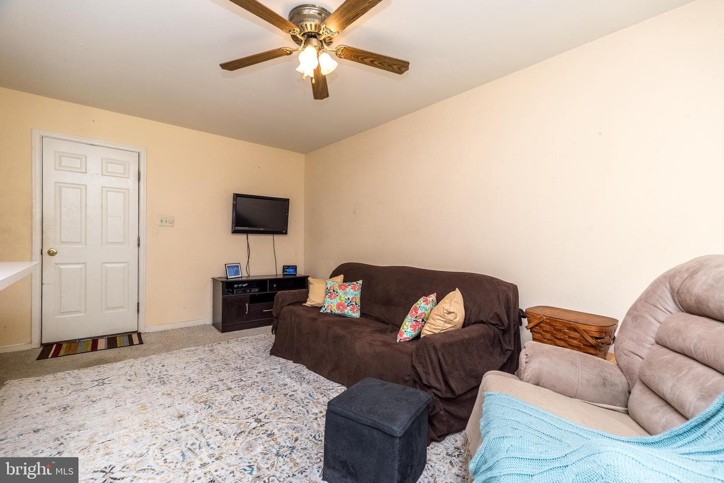 1715 Weidner Court photo 7