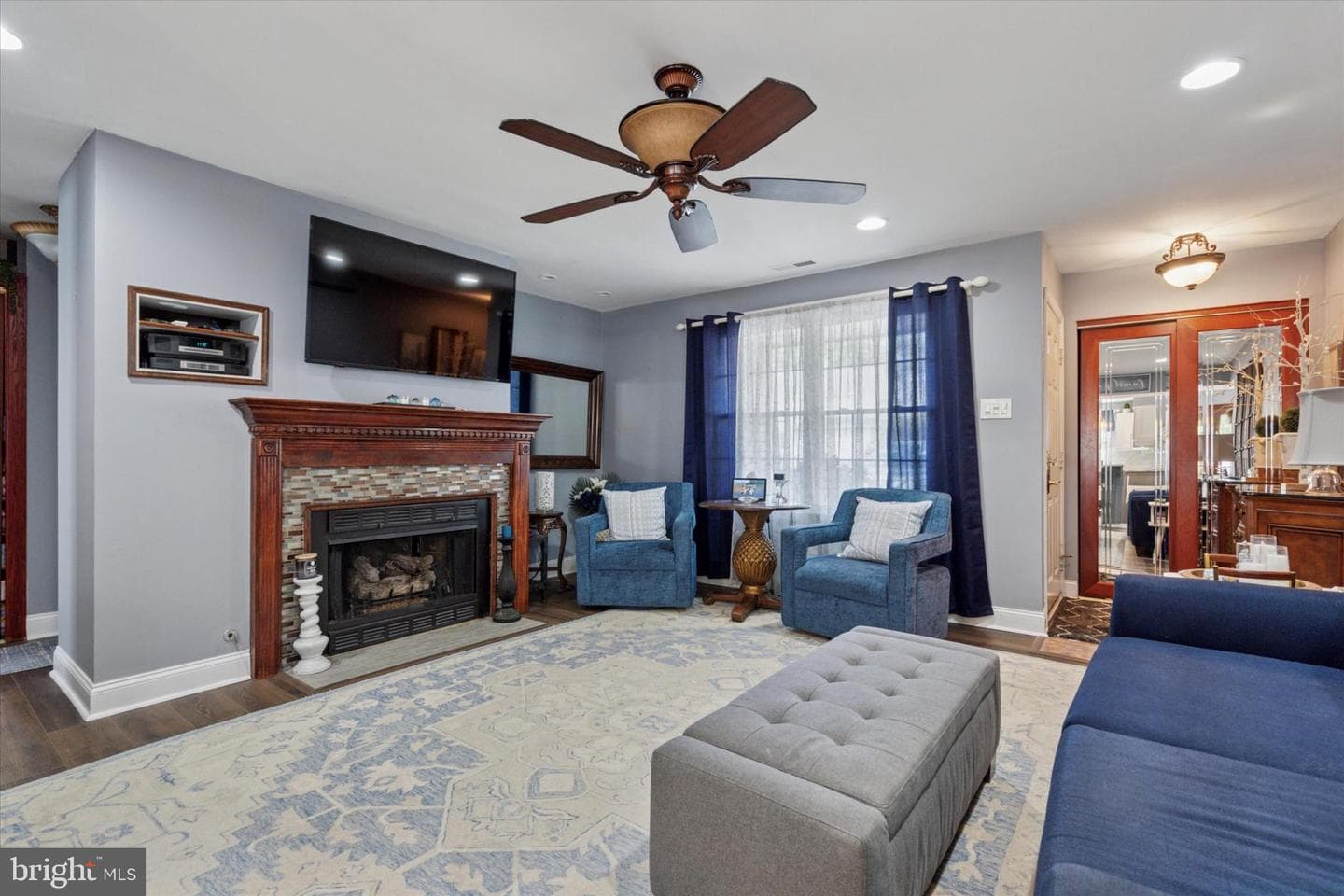 651 Rose Hollow photo 5